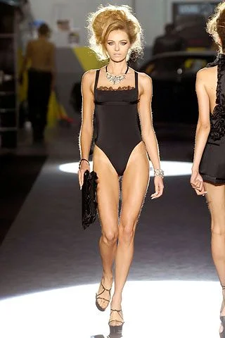 Look 8